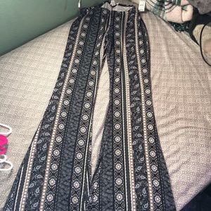 Brand NEW  Gypsy pants bell bottoms,size L